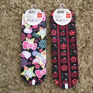 Sanrio Accessories - BUNDLE of Hello Kitty Seamless Socks Sanrio Accessories - BUNDLE of Hello Kitty Seamless Socks